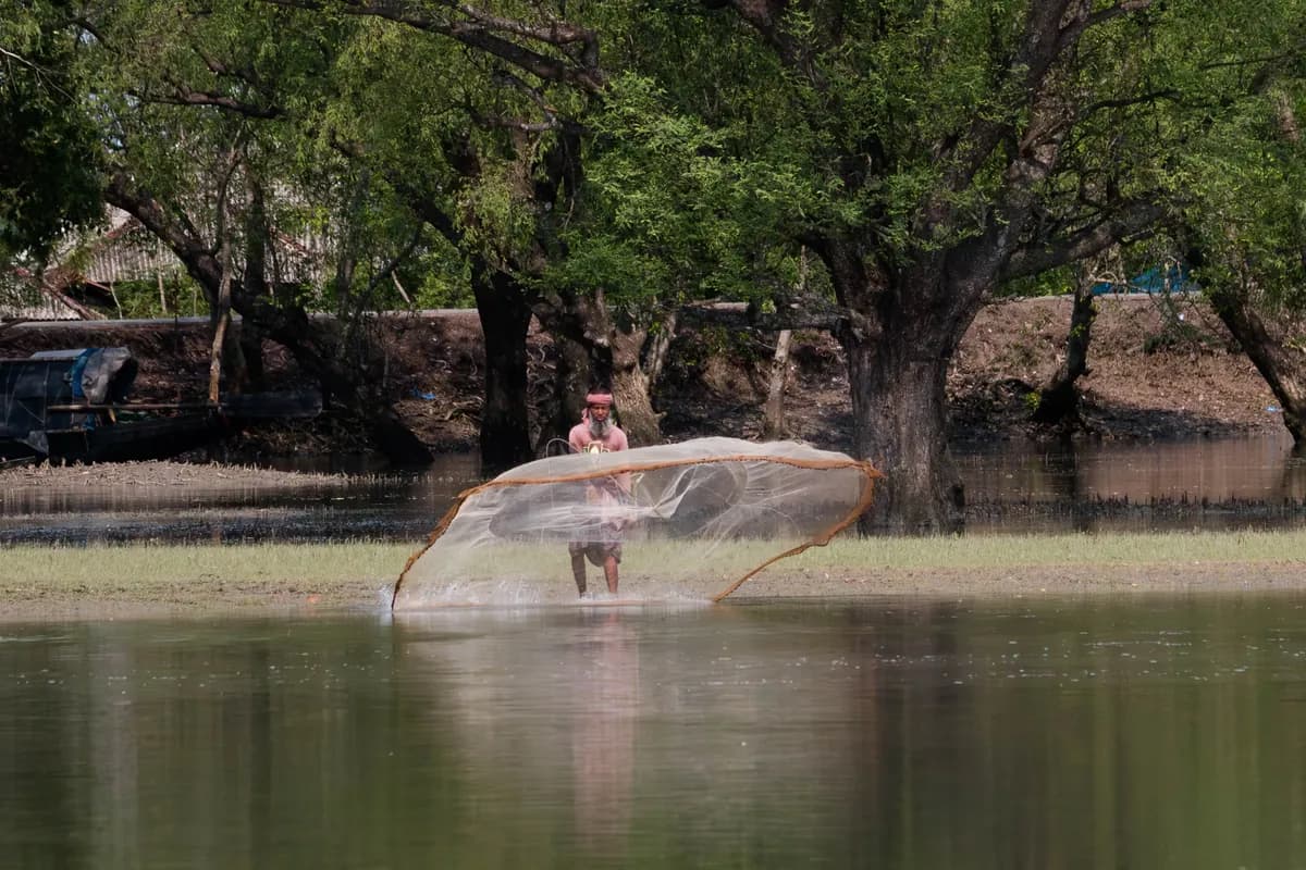 Piece of performance art of fishermen